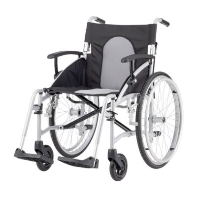 Fauteuil roulant ultra léger Vida avec accoudoirs réglables et design compact